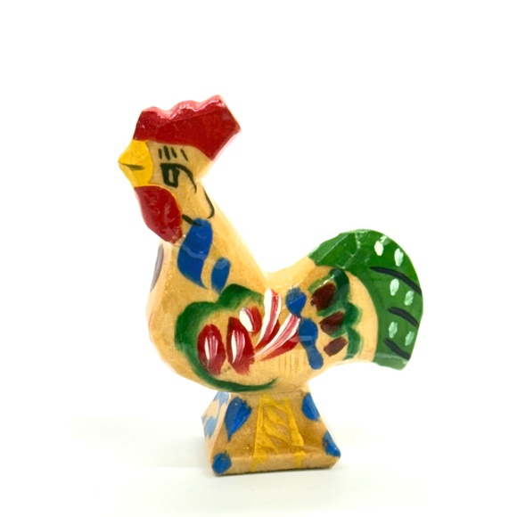 Vintage Swedish Miniature Wooden Dala Rooster Hand Painted 2" tall x 1 1/2" - Picture 7 of 7